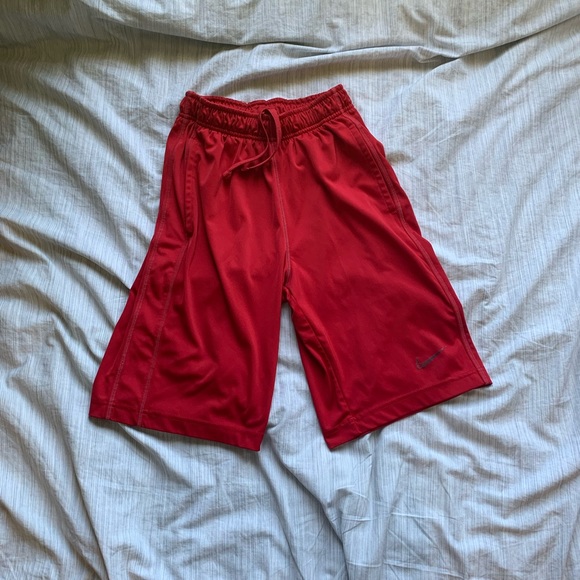 Nike shorts - Picture 1 of 2
